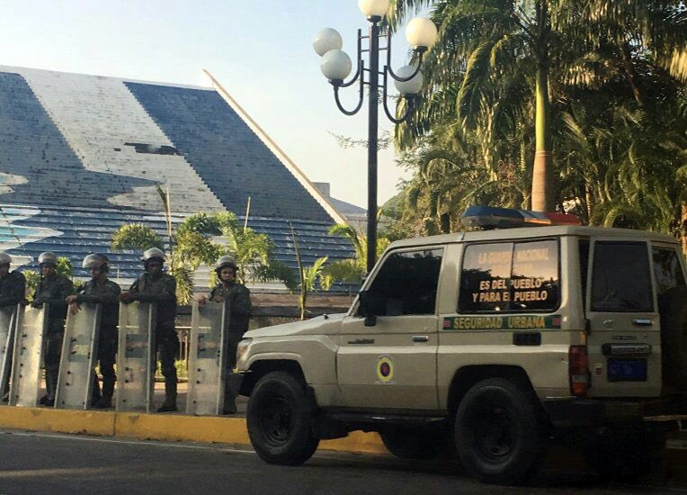 GNB toma la Redoma de Guaparo y el Forum de Valencia (Fotos)