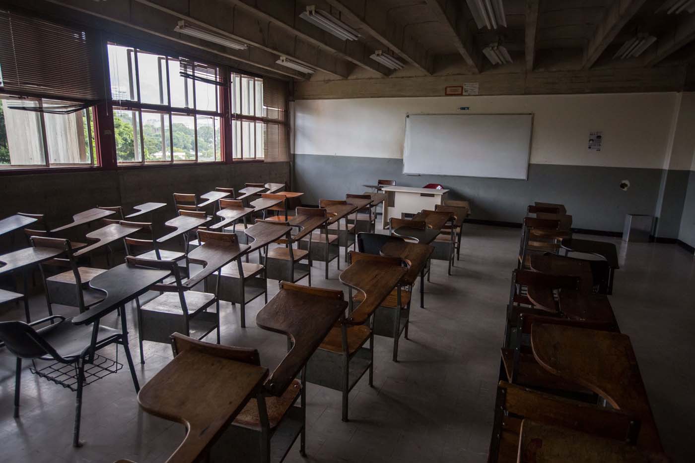 A pesar de las amenazas del Ministerio de Educación: Profesores inician segundo día de paro nacional #23Oct
