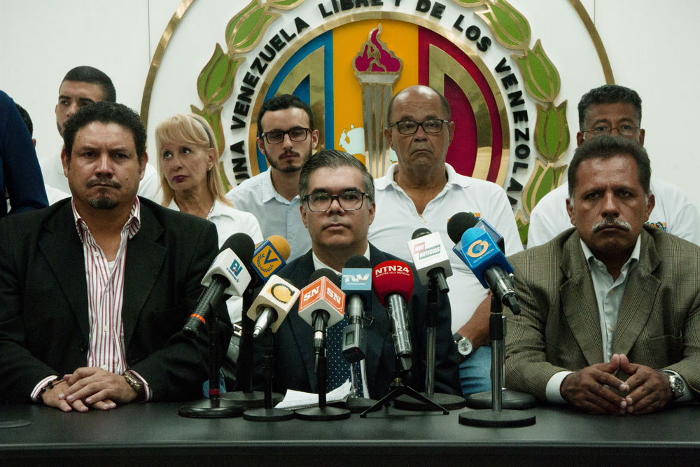 Rojas Pérez: Desde AD exigimos que cierren el narcoducto y abran el canal humanitario