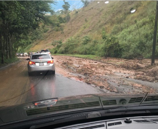 Cinco zonas de El Hatillo afectadas por lluvias y dos colapsadas por avería de Hidrocapital