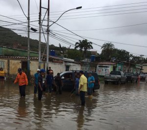 Juan Fernando Moreno: Gracias a la prevención  no hubo pérdidas materiales durante las lluvias en Maneiro