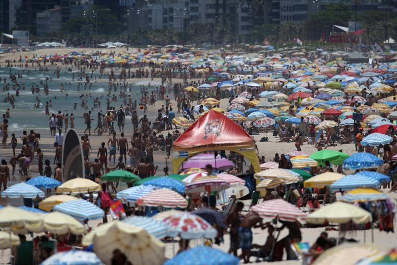 Así se viven las vacaciones en las playas de Brasil (Fotos)