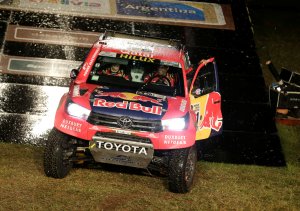 Dakar: Catarí Al-Attiyah gana primera etapa en autos