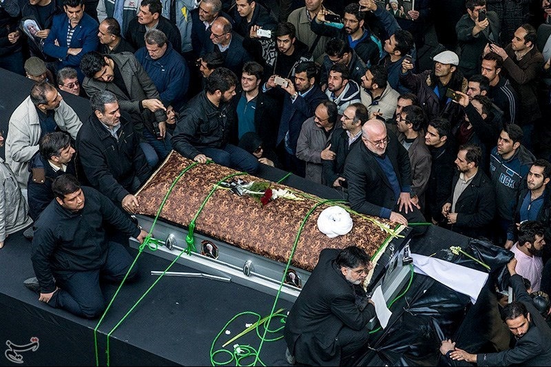 Centenares de miles de personas en funeral de Rafsanjani en Irán (Fotos)