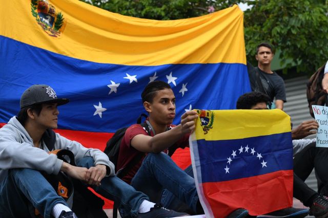 Marcha Juventud Oposicion  (4)