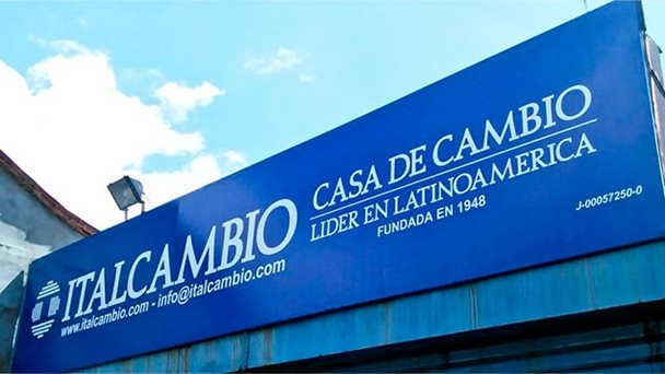 Así fue el funcionamiento de las casas de cambio a un mes de su apertura