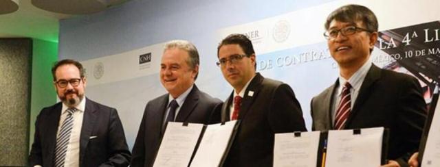 El secretario de Energía, Pedro Joaquín Coldwell, aseguró al concluir la firma de estos contratos que junto con el que se celebró hace casi dos semanas para el campo que operará la estadounidense Chevron en consorcio con Petróleos Mexicanos y la japonesa Inpex, se detonará una inversión de US$34.000 millones