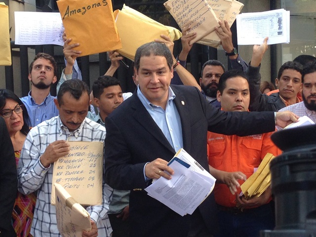 Florido consignó documento en la OEA para pedir protección de los activistas de VP