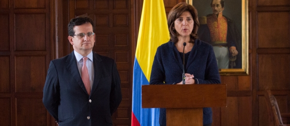 Colombia llama a consultas a su Embajador en Venezuela