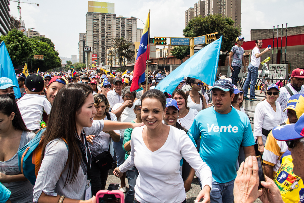 María Corina Machado: El poder no está en Miraflores, sino en la calle