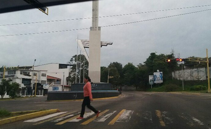San Cristóbal amanece con paro de transporte #25A (Fotos)