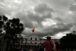 Lenín Moreno toma posesión y promete profundizar el modelo izquierdista en Ecuador