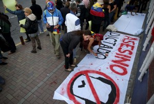 Oposición de Ecuador rechaza visita de Maduro a toma de posesión