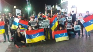 #ViralizaLaRepresion, el grito de protesta de los venezolanos en Buenos Aires (Fotos)