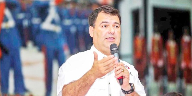 ministro-de-salud-luis-lopez-01