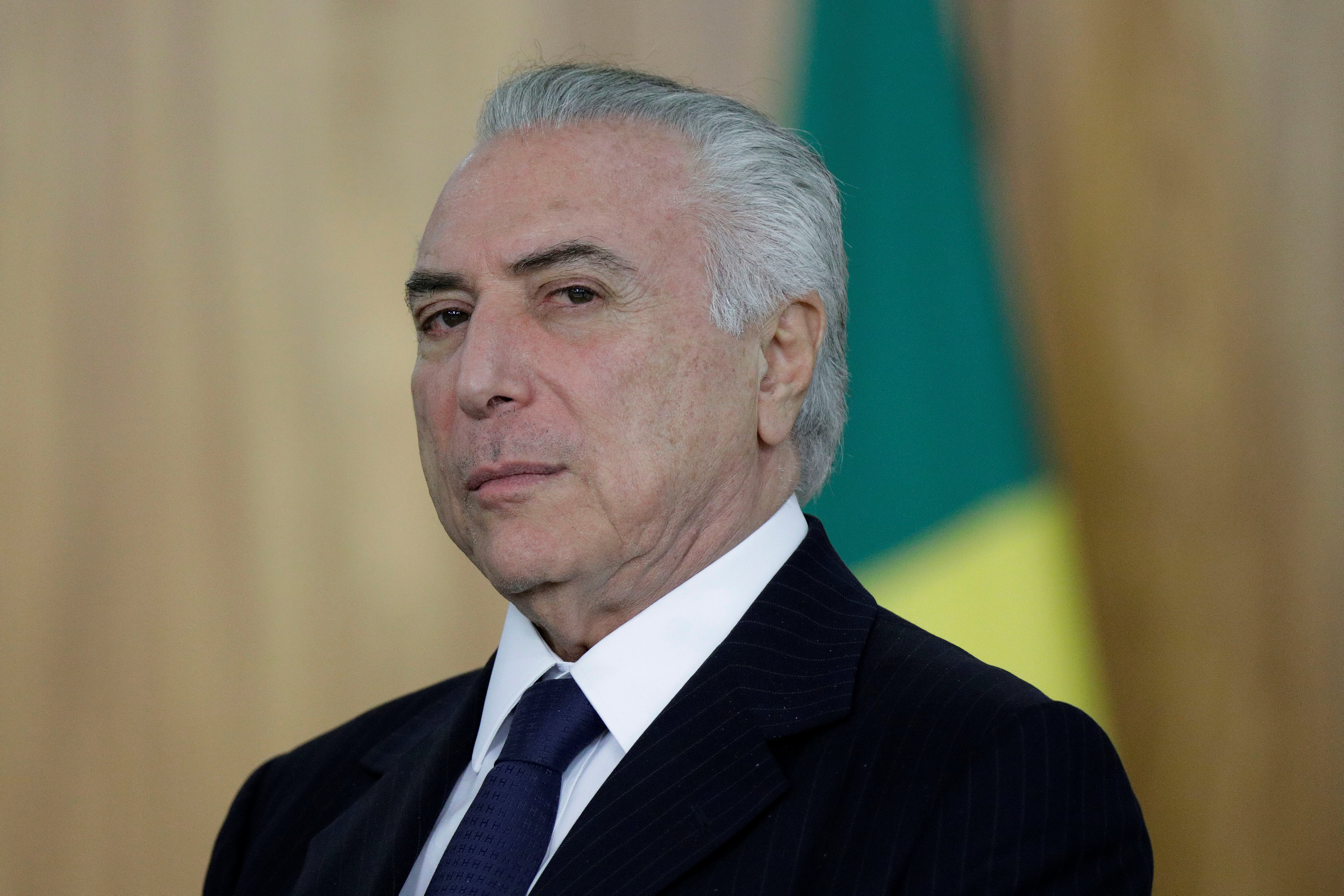 Temer entra en la campaña electoral y arremete contra candidatos en Brasil