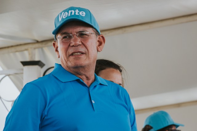 El diputado Omar González Moreno