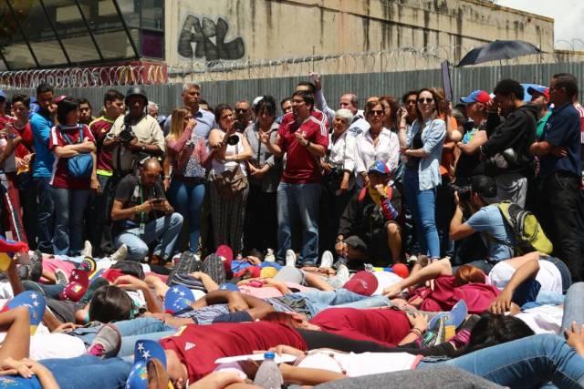 El diputado, Freddy Guevara señaló que el país se debe preparar para una gran huelga nacional. Foto: Will Jiménez / LaPatilla.com