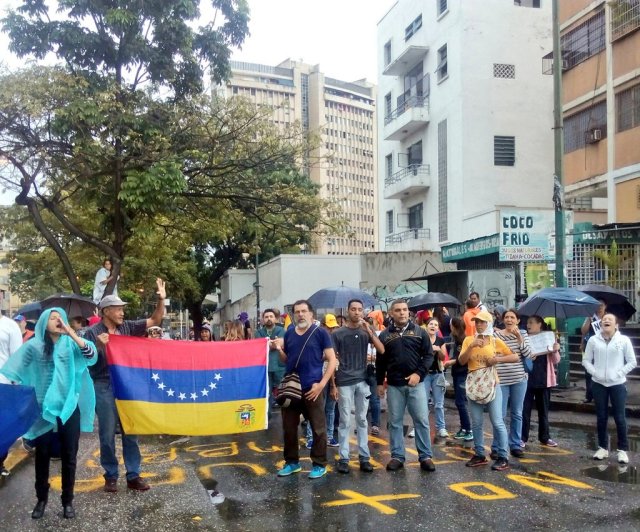 Foto: En El Cementerio realizaron el trancazo / Cortesía 