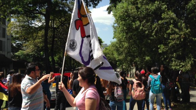 Foto: Protesta en la UCV en rechazo al asesinato de David Vallenilla / Cortesía