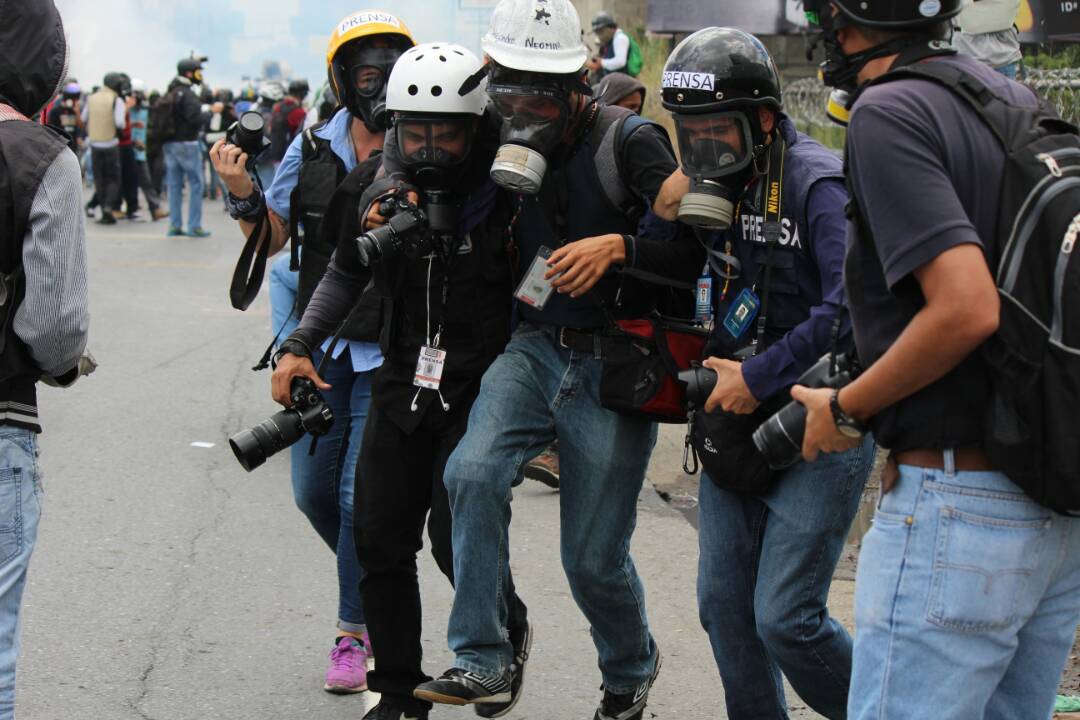 Al menos 376 trabajadores de la prensa han sido agredidos durante cobertura de manifestaciones (SNTP)