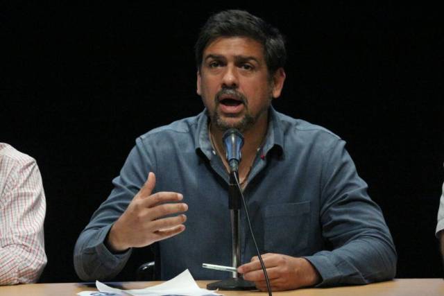 El alcalde del municipio Sucre e integrante de la Unidad Democrática, Carlos Ocariz. Foto: Will Jiménez / LaPatilla.com