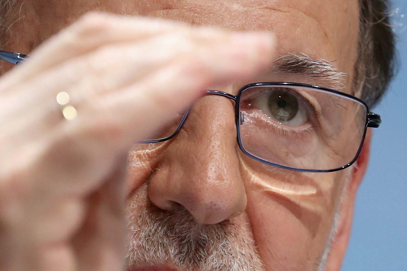 Rajoy acusa a Pablo Iglesias de estar comprado por el gobierno de Maduro