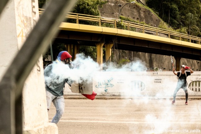 Lo que usted no vio de la concentración por los 100 días de resistencia. Fotos: LaPatilla.com