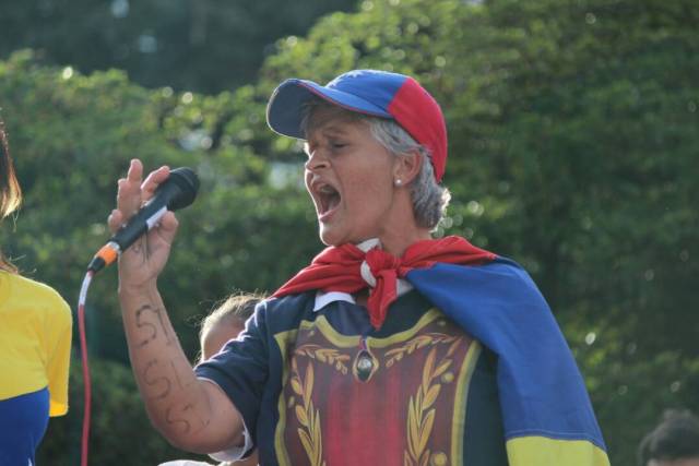 El Movimiento Estudiantil encabeza el cierre de campaña en la plaza Sadel. Foto: Régulo Gómez / LaPatilla.com