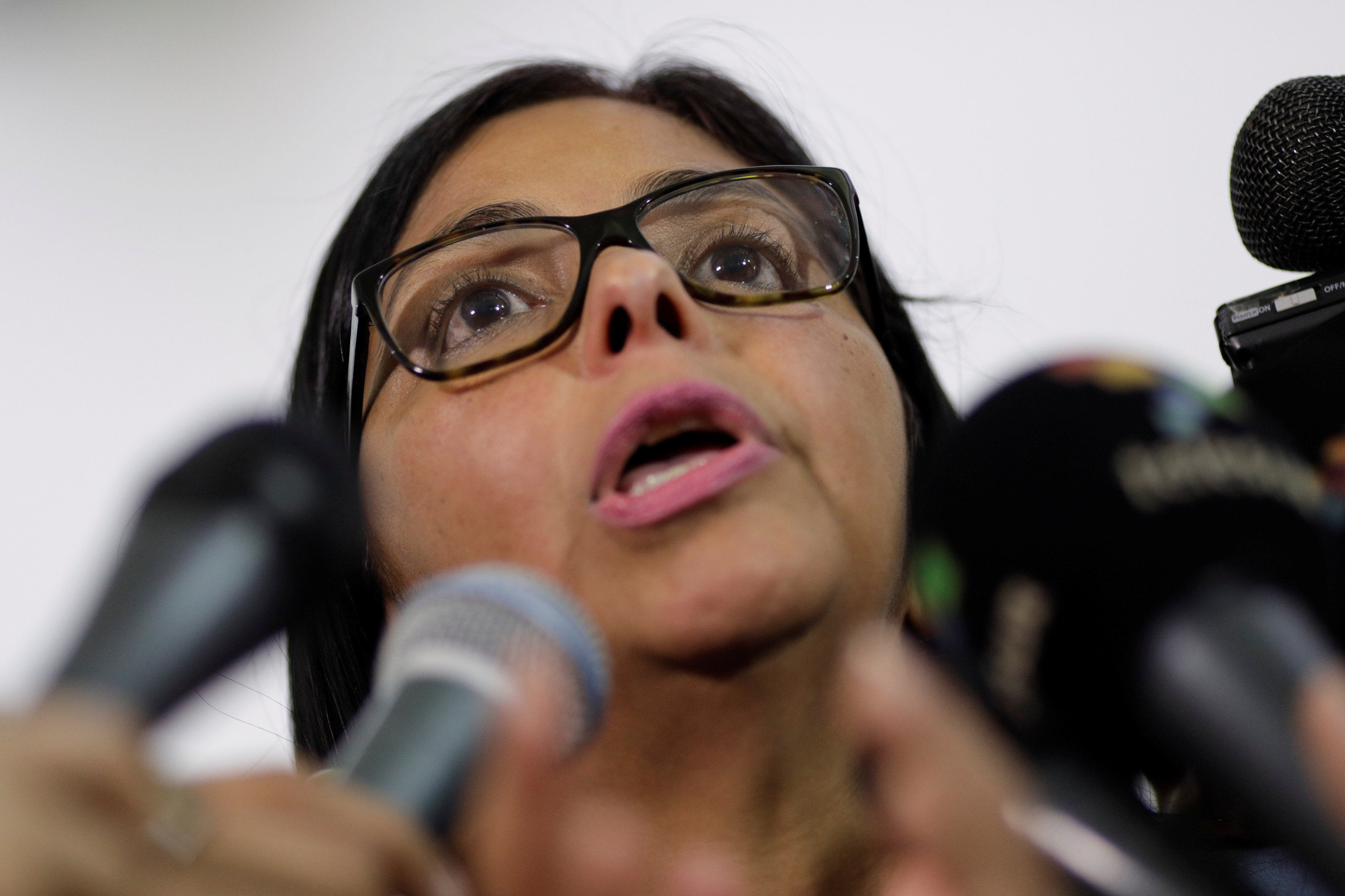 Delcy Eloína denunció que Iván Duque “está detrás de la persecución de venezolanos en Colombia”