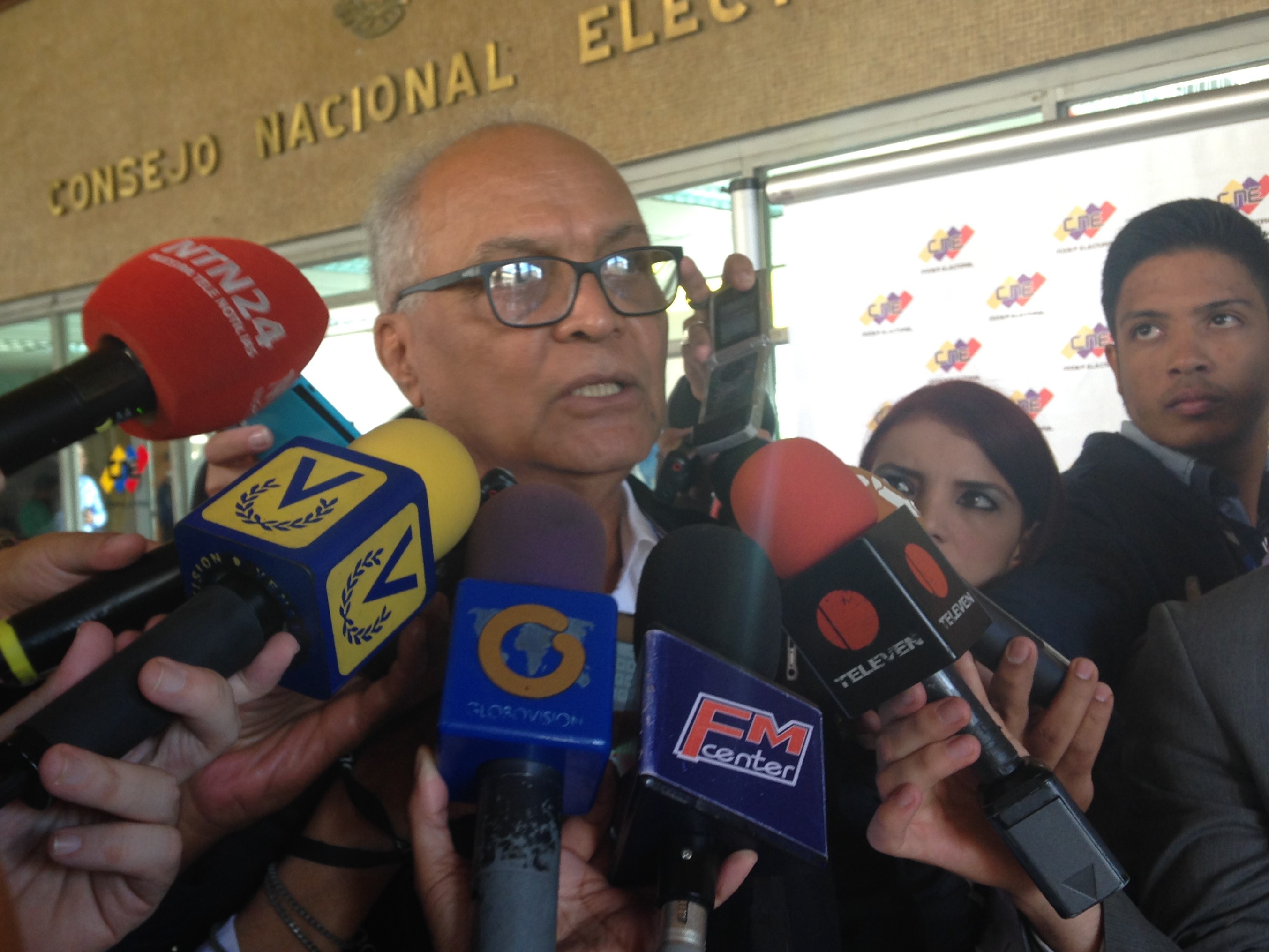 Vicente Bello: Existen serias discrepancias en el Registro Electoral