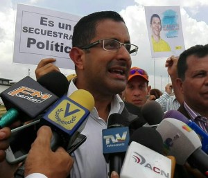 Diputado Ángel Álvarez Gil: Maduro impulsa e impone el colapso financiero como política de Estado