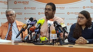 Wiston Flores aseguró que diputados en el exilio votarán por Guaidó en sesión del #5Ene (Video)