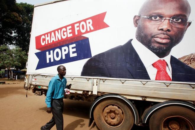 El exfutbolista George Weah nuevo presidente de Liberia