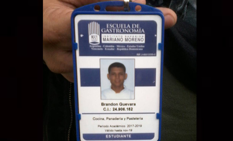 Falleció estudiante que fue baleado en estación del Metro de Caracas tras resistirse al robo de su celular