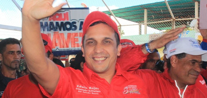 Gobernador chavista montó una gran “coronaparty” para hacer campaña en Sucre (Video)