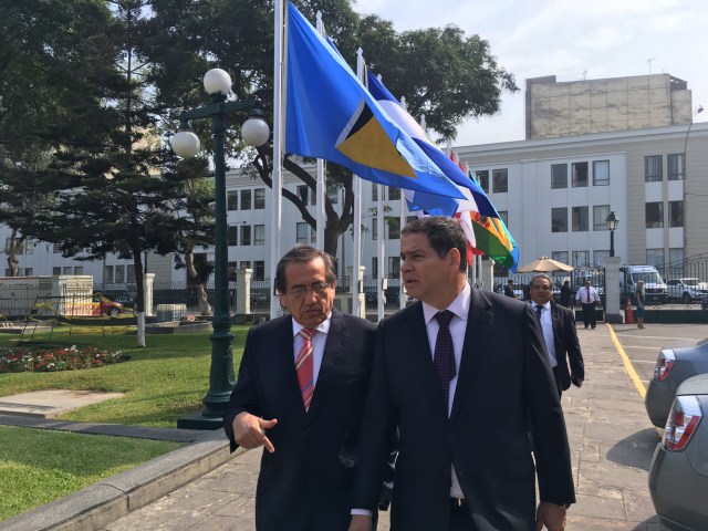 Foto: Luis Florido en la Cumbre de Las Américas / Prensa