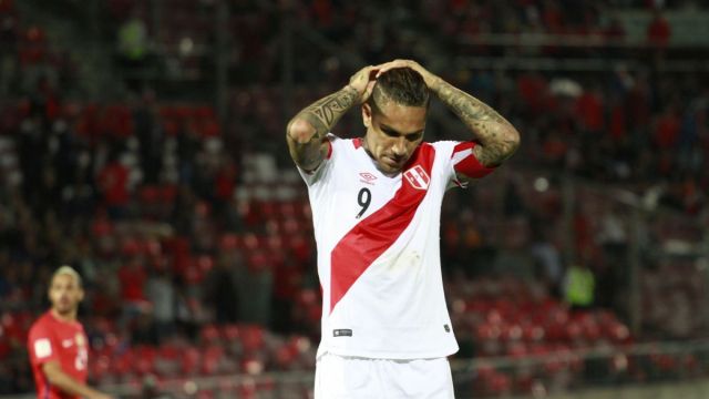 Los capitanes de las selecciones de Australia, Dinamarca y Francia le pidieron a la FIFA dejar jugar a Paolo Guerrero | Foto Referencia