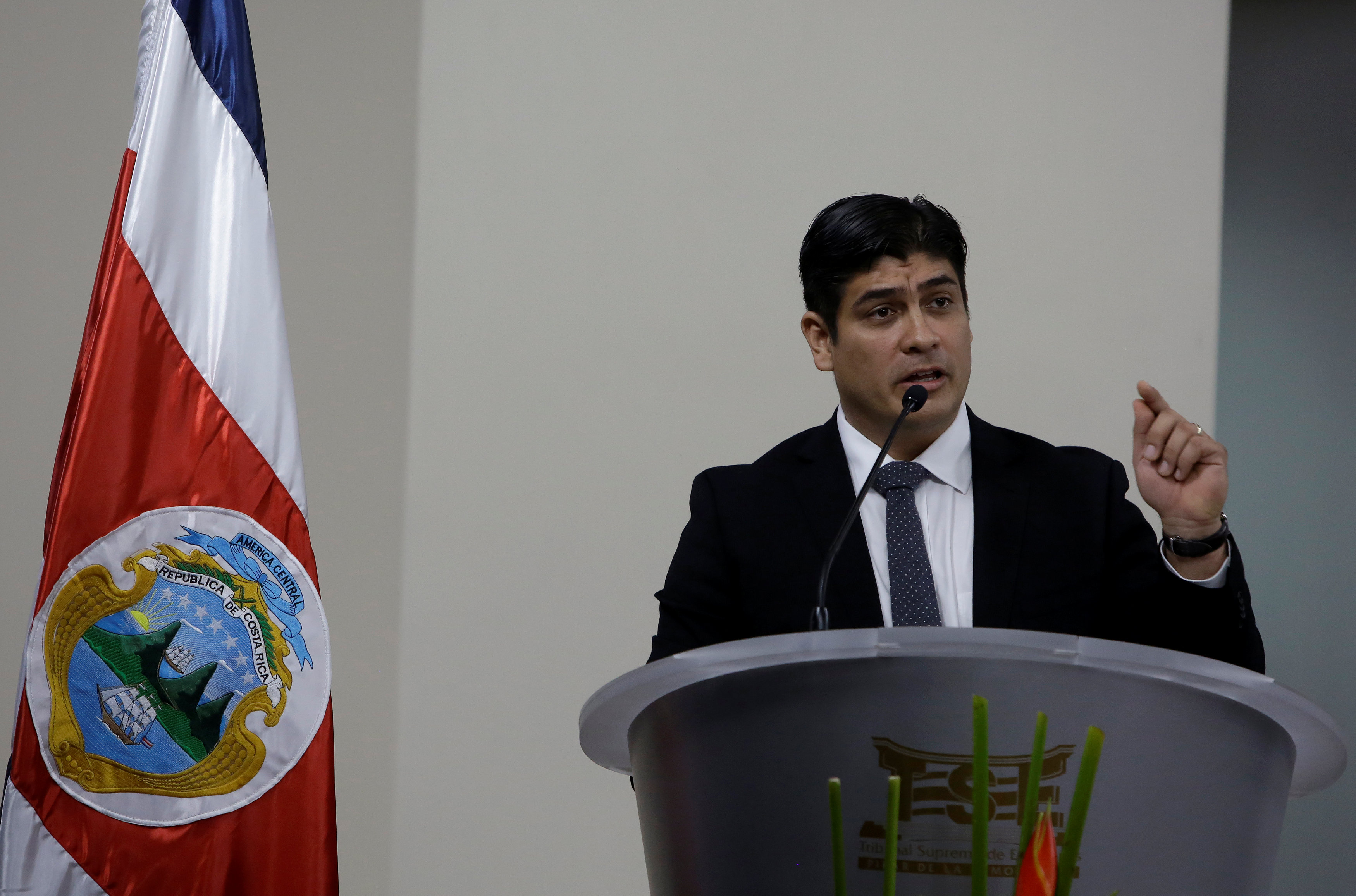Carlos Alvarado asume la presidencia de Costa Rica