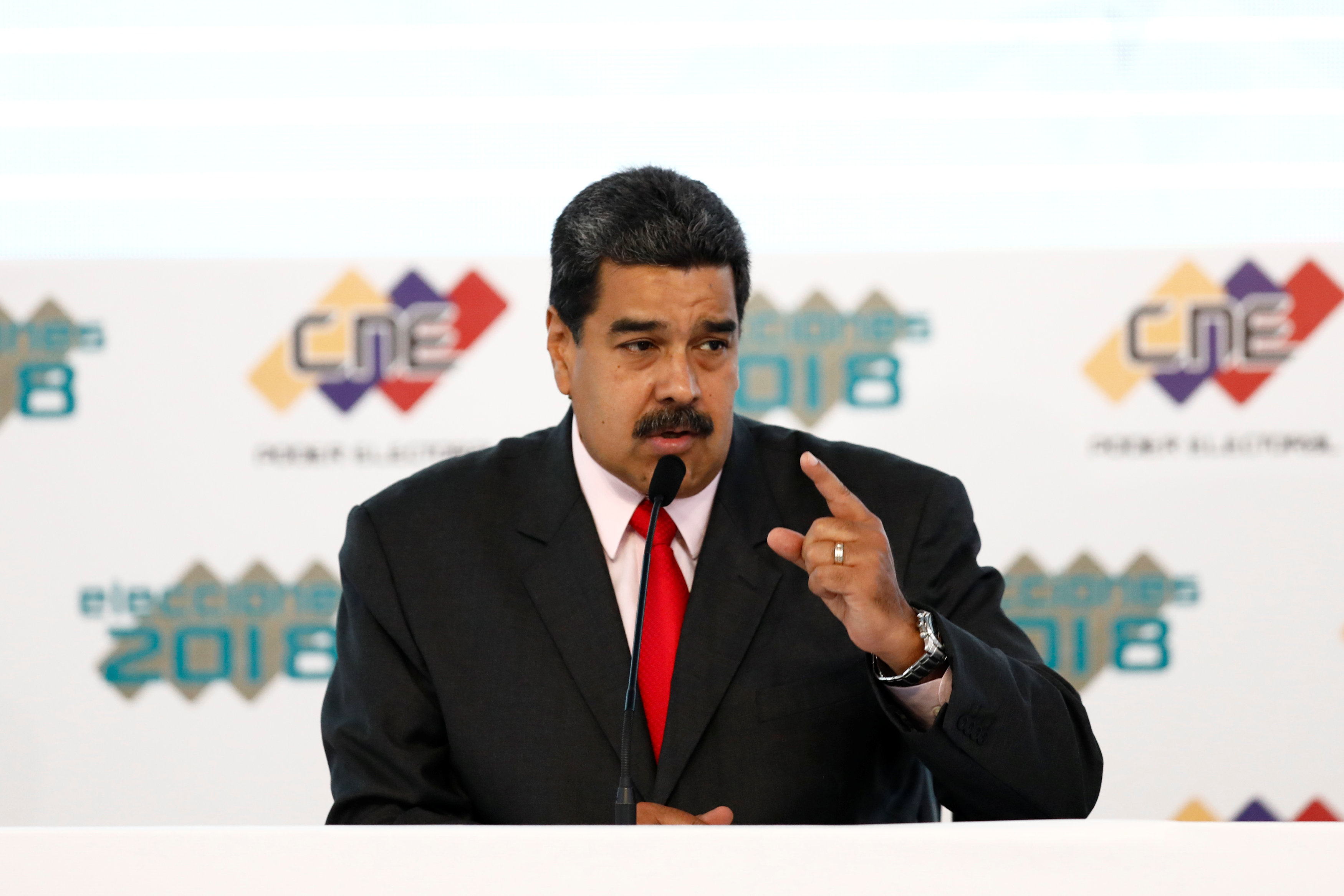 Maduro acusa a Julio Borges de ser “prófugo de la justicia” (VIDEO)