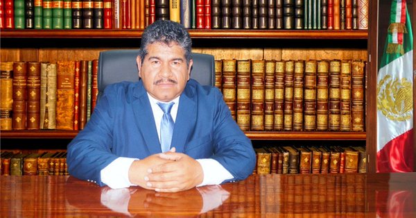 Alejandro González Ramos, alcalde de Pacula, estado de Hidalgo, México. Twitter