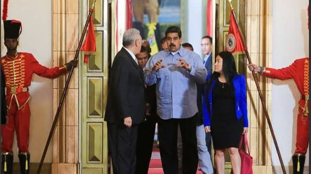 ¿Qué persigue Nicolás Maduro liberando presos políticos?
