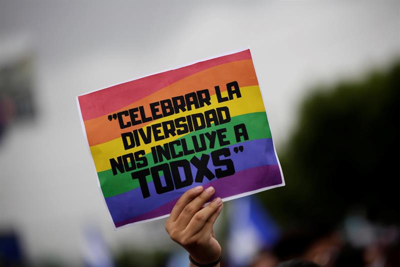 Secretario de Cultura de Brasil renuncia tras suspensión de proyectos televisivos LGBTI+