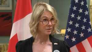Investigan amenazas de muerte contra la embajadora de EEUU en Canadá