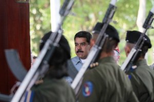 Maduro acusa a Santos de orquestar un conflicto armado entre Venezuela y Colombia (Video)