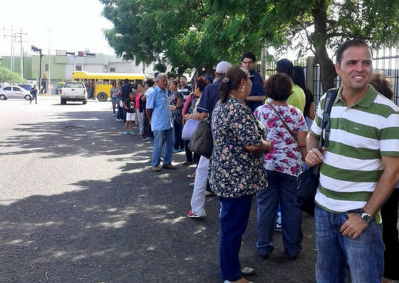 Transportistas del Zulia denuncian colapso total por falta de gasolina