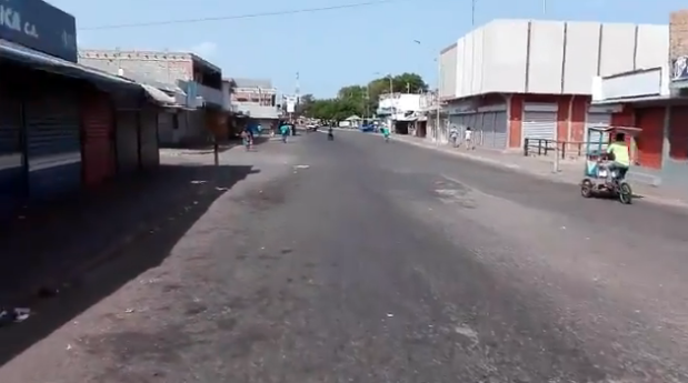 Así transcurrió el paro cívico contra la inseguridad y apagones en el Zulia (video)