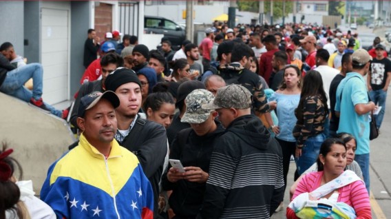 Venezolanos residentes en Perú dicen que regresar a su país conlleva riesgos
