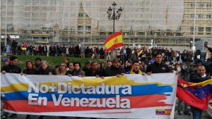 Por qué el éxodo venezolano prefiere la figura del asilo en España