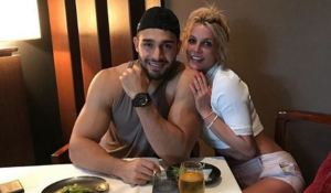 El sensual baile de Britney Spears a su novio (Video)